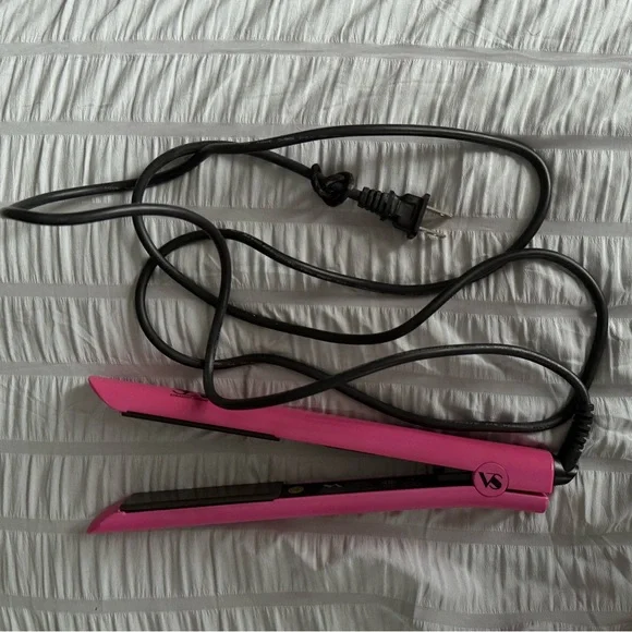 Straight Ahead Beauty NEO Pink Flat Iron Hair Straightener - Picture 7 of 7